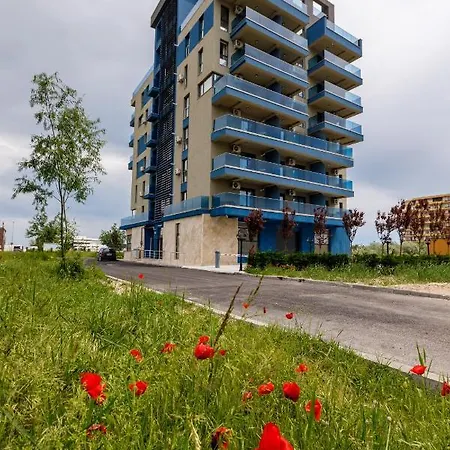 North Club Ii Apartment *