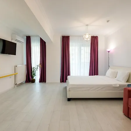 North Club Ii Mamaia