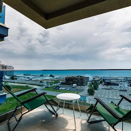 North Club Ii *